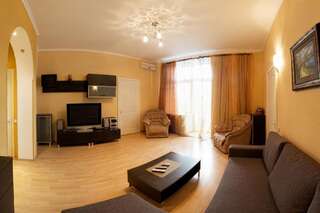 Апартаменты Kyiv apartment in the city center on Turgenevskaya street Киев Апартаменты с 1 спальней-16